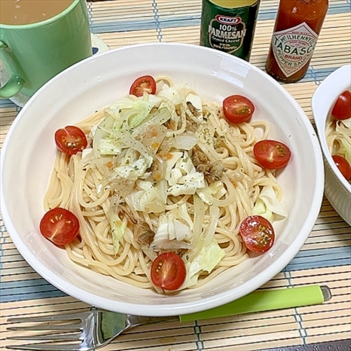 簡単缶スパ・鍋イチで完結！あさりに玉ねぎ春キャベツ